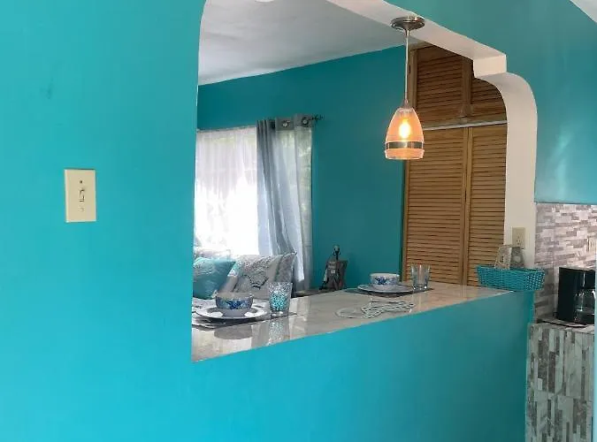 Yanceylargo Estate - Newly Renovated 7br Beautiful Two-story W Gorgeous Mountain View